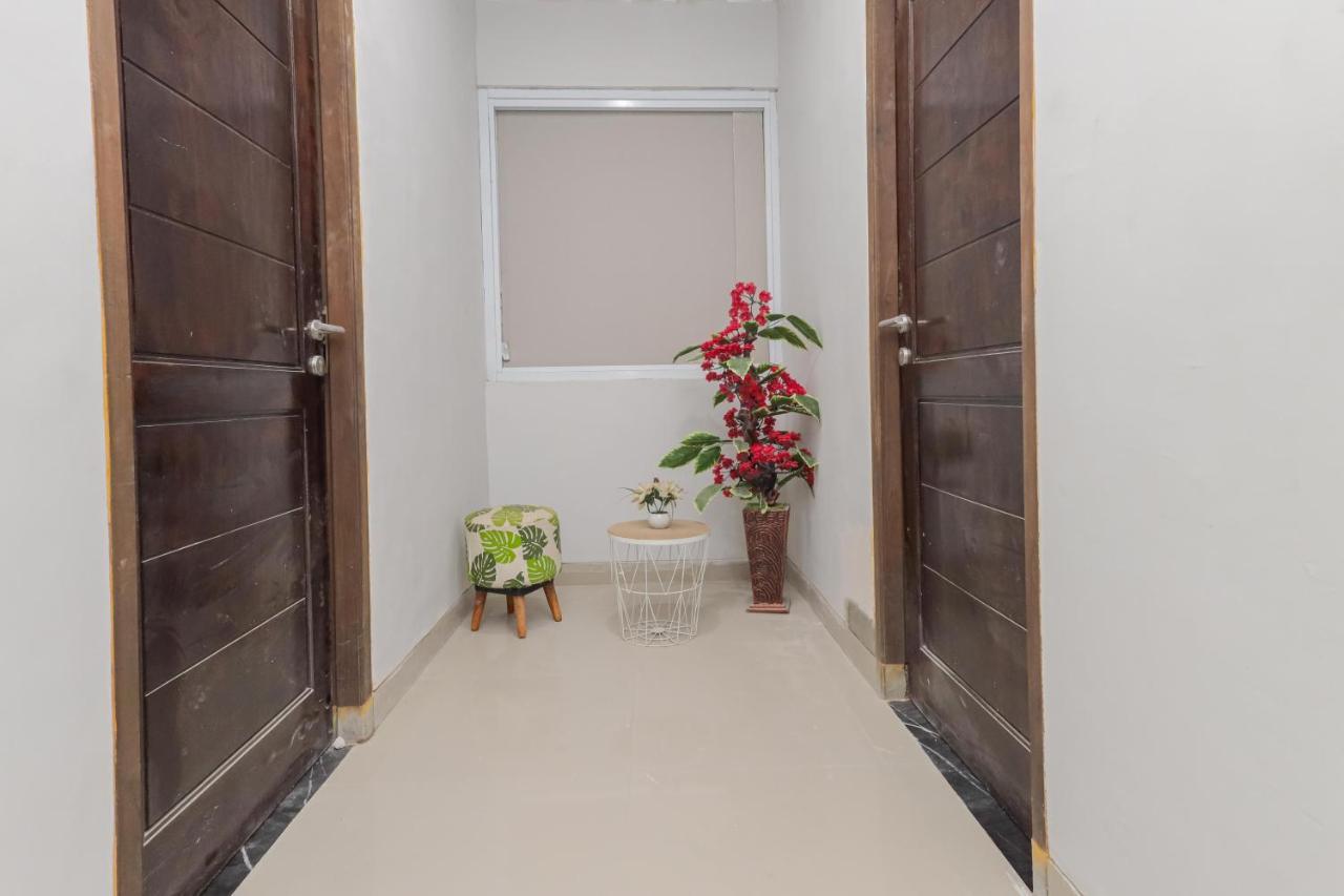 Reddoorz @ Gedangan Sidoarjo Hotel Eksteriør billede
