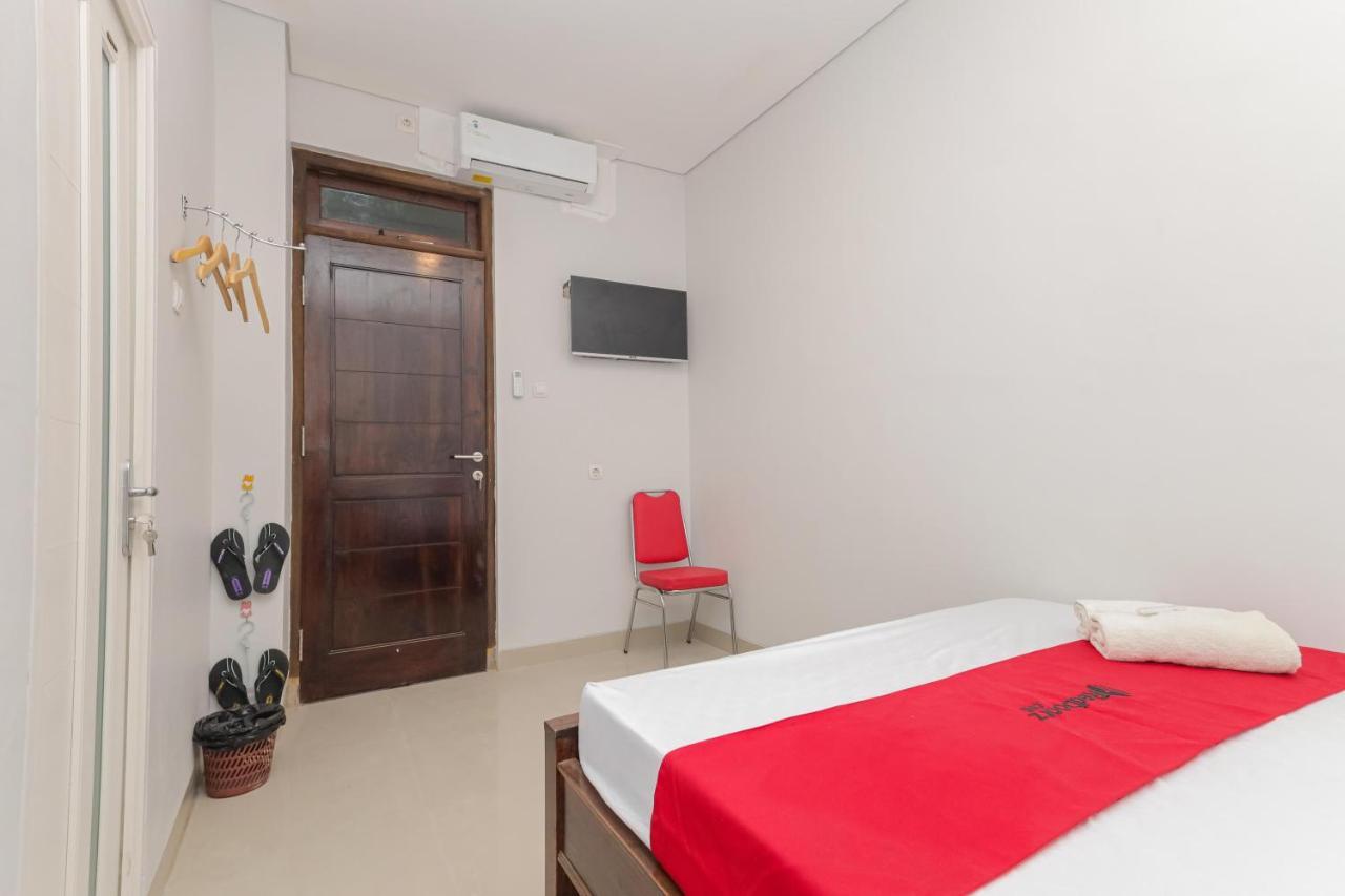 Reddoorz @ Gedangan Sidoarjo Hotel Eksteriør billede